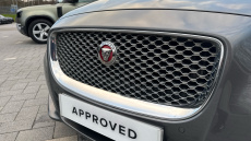 Jaguar XJ 3.0d V6 Portfolio 4dr Auto Diesel Saloon